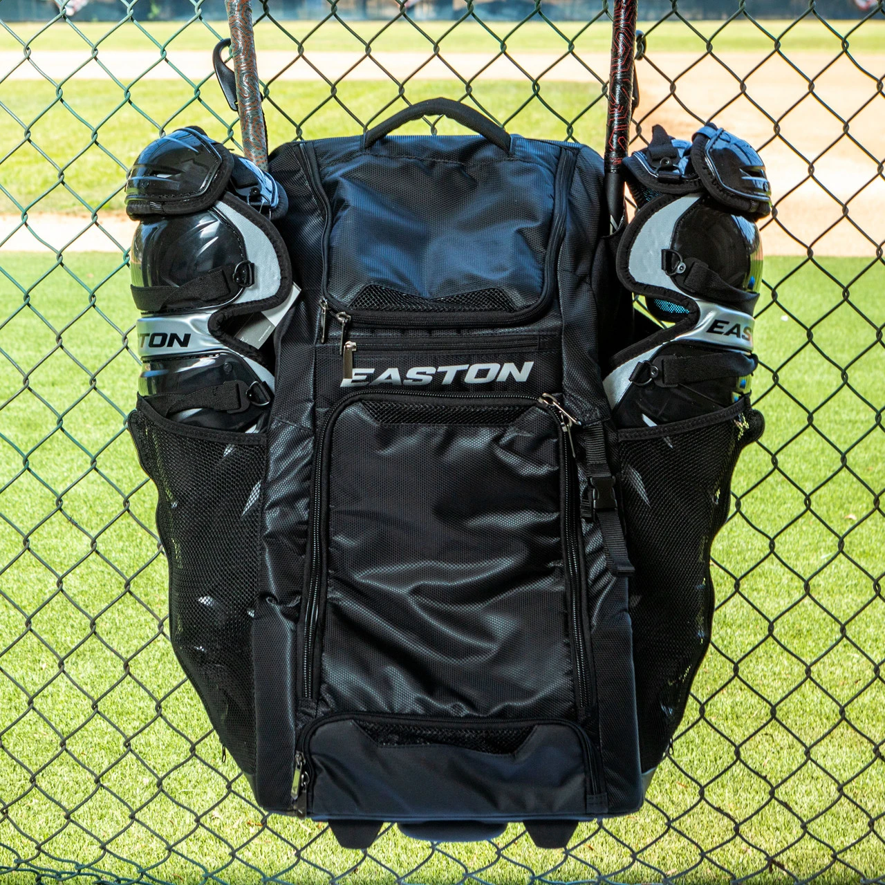 Easton Baseball/Softball Catcher's Wheel Bag 6 Easton Baseball/Softball Catcher's Wheel Bag - Image 4