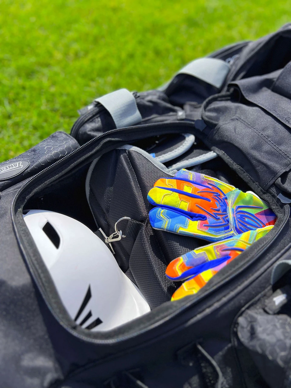 Tanel 360 RAGE Baseball/Softball Equipment Wheel Bag 4 Tanel 360 RAGE Baseball/Softball Equipment Wheel Bag - Image 2